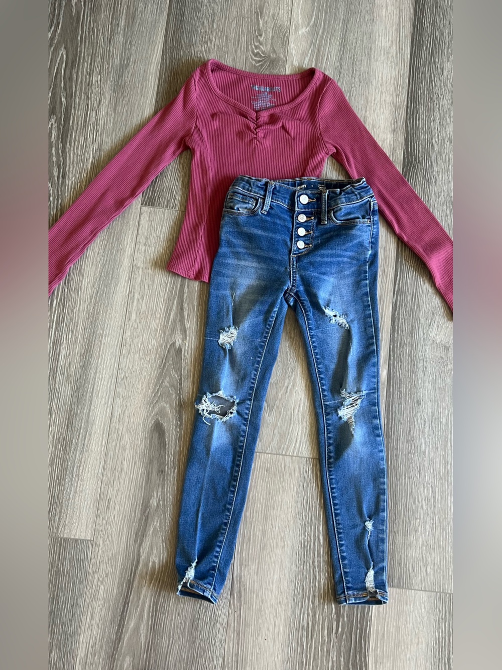 Girls' Long Sleeve Ribbed Tee in Berry Pink -